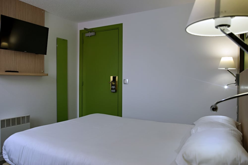 Contact Hotel Le Seino Marin 19/36