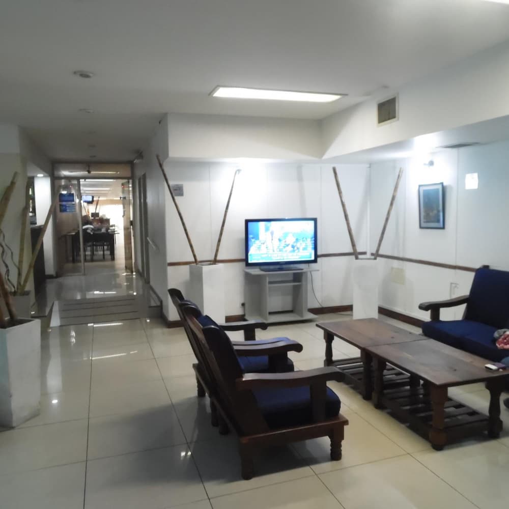 Hotel Adrazi 22/40