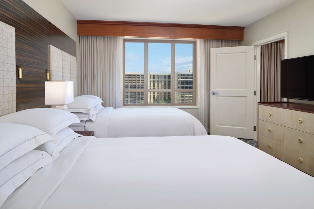2 Bedrooms, Suite, Partial Ocean View, Balcony, Accessible