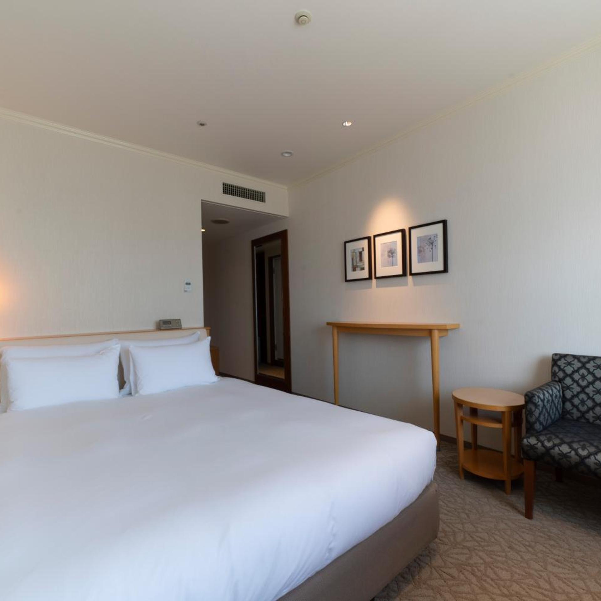 Moderate, Double Bed