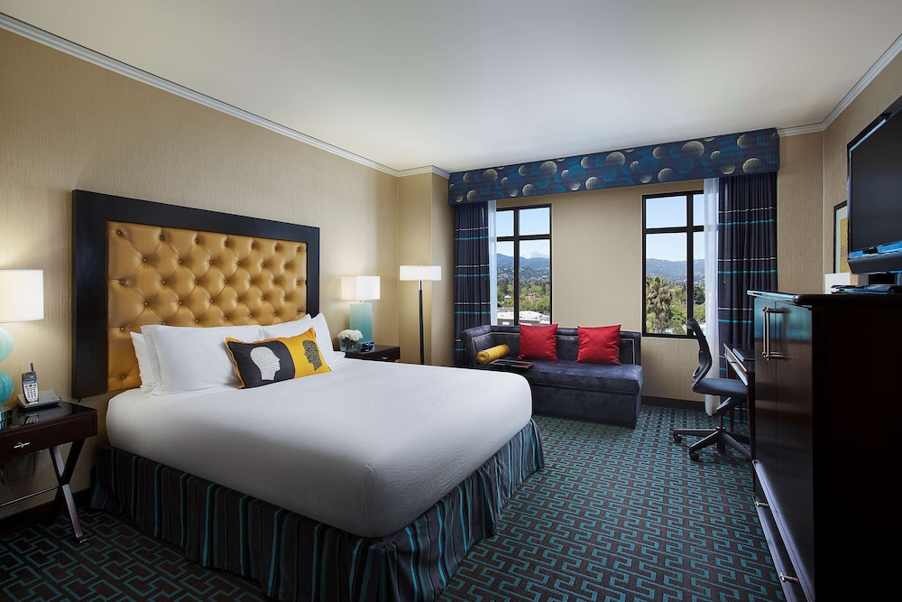 Room at Juniper Hotel Cupertino, Curio Collection By Hilton, CUPERTINO - CA