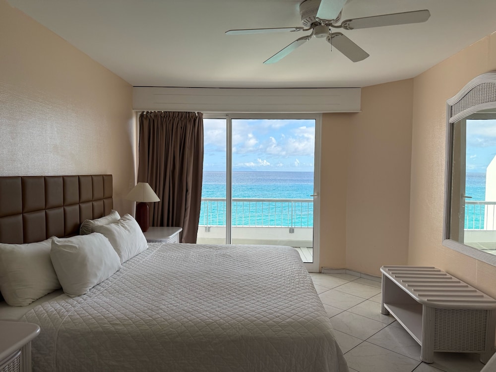 Sapphire Beach Club and Resort 11/50
