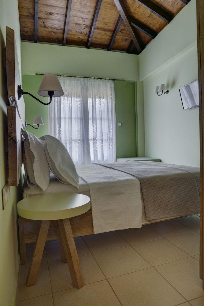 Elaion Terra Boutique Guesthouse 11/34