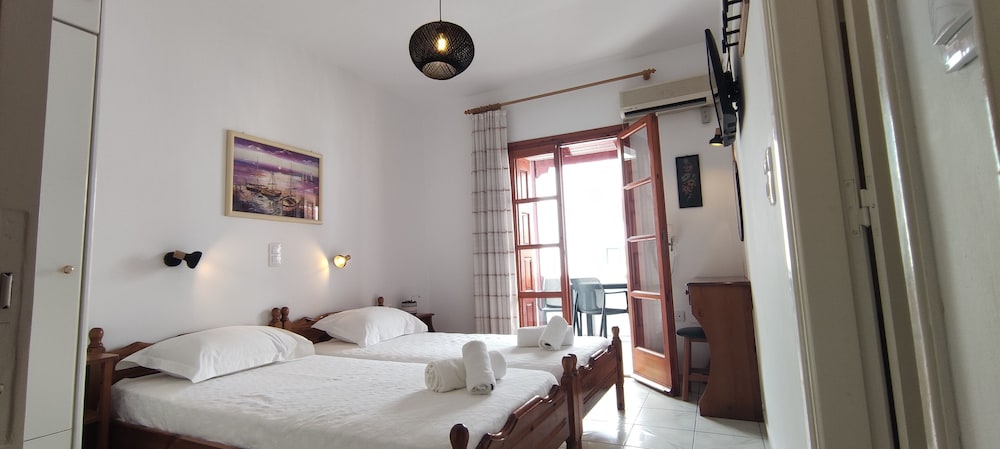 Kapetanos Rooms 9/50