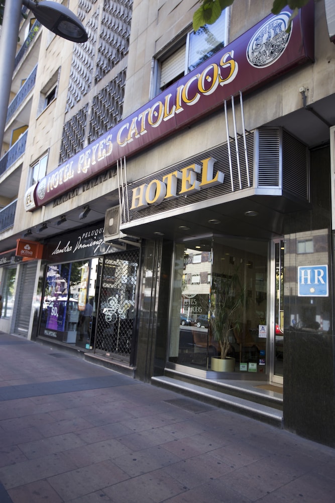 Hotel Reyes Catolicos 4/39