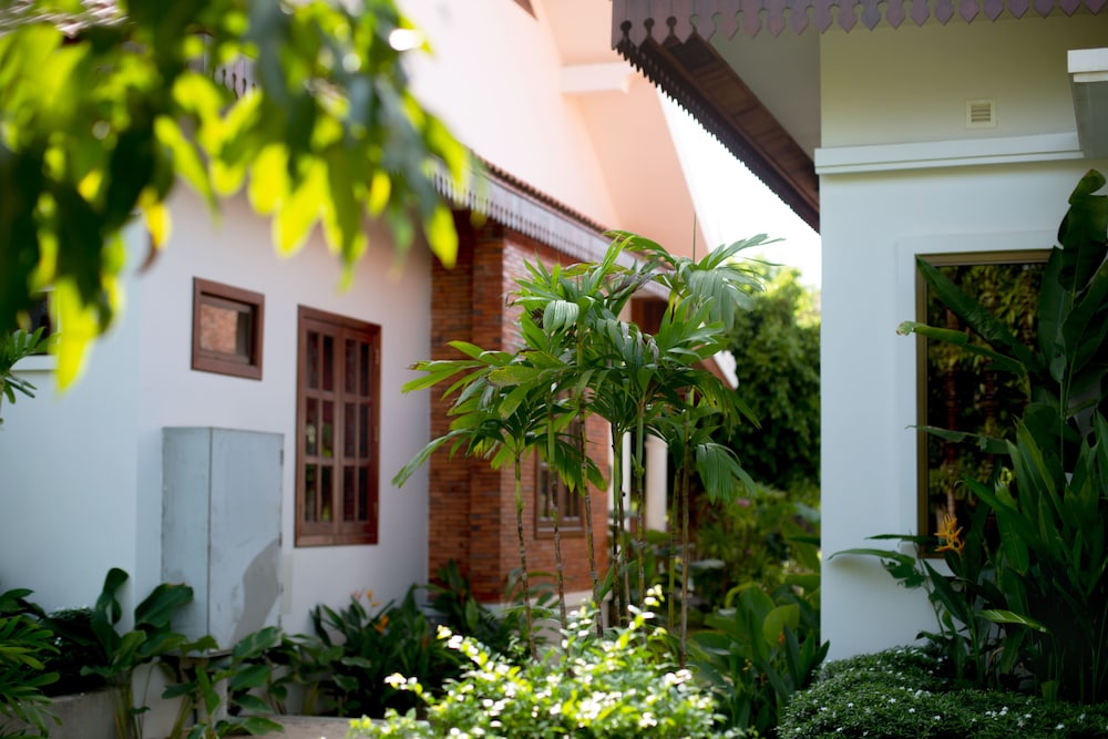 Angkor Privilege Resort and Spa 40/50