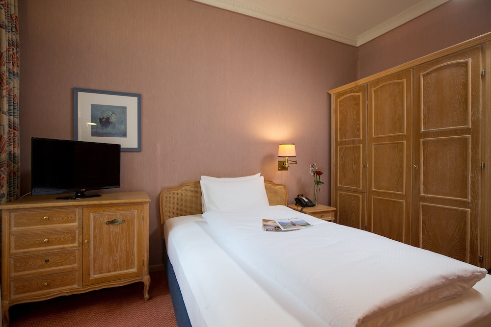 Grand Hotel Beau Rivage 27/57