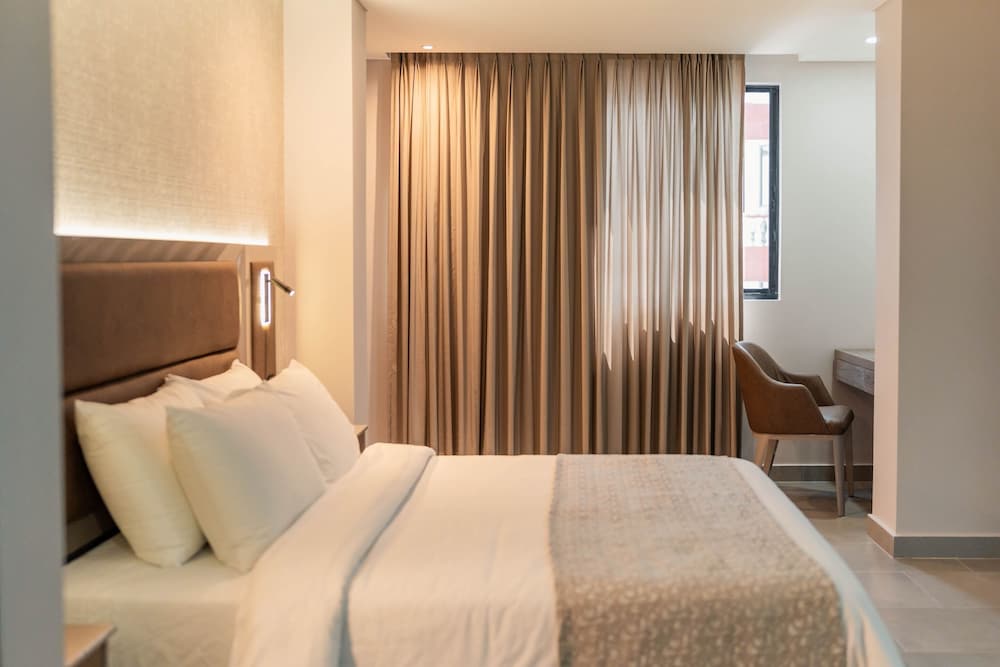 Amari Living Suites 12/31