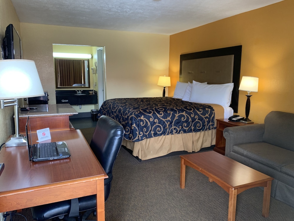 Americas Best Value Inn Forest 11/24