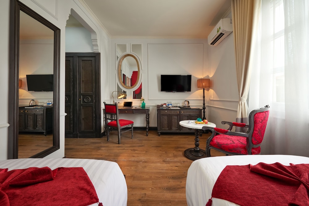 Manoir Des Arts Hotel 49/73
