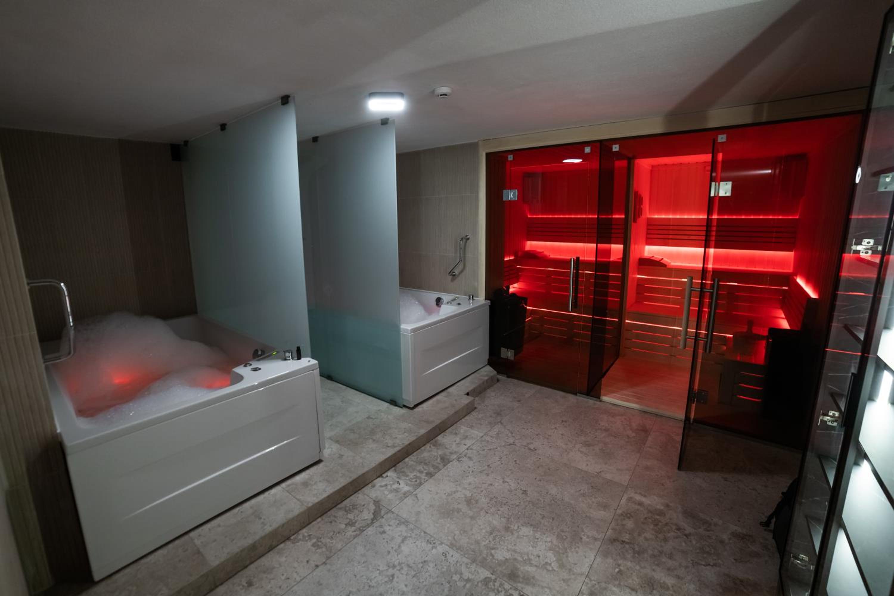 Emery Hotel Pristina 26/50