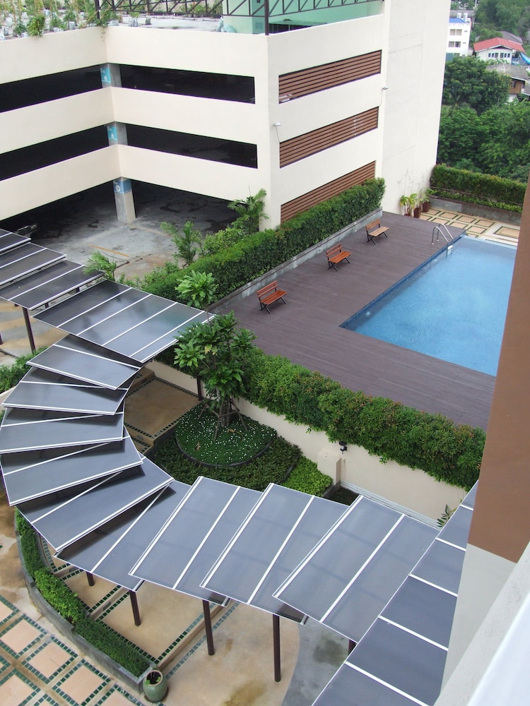 AMPO RESIDENCE 32/43