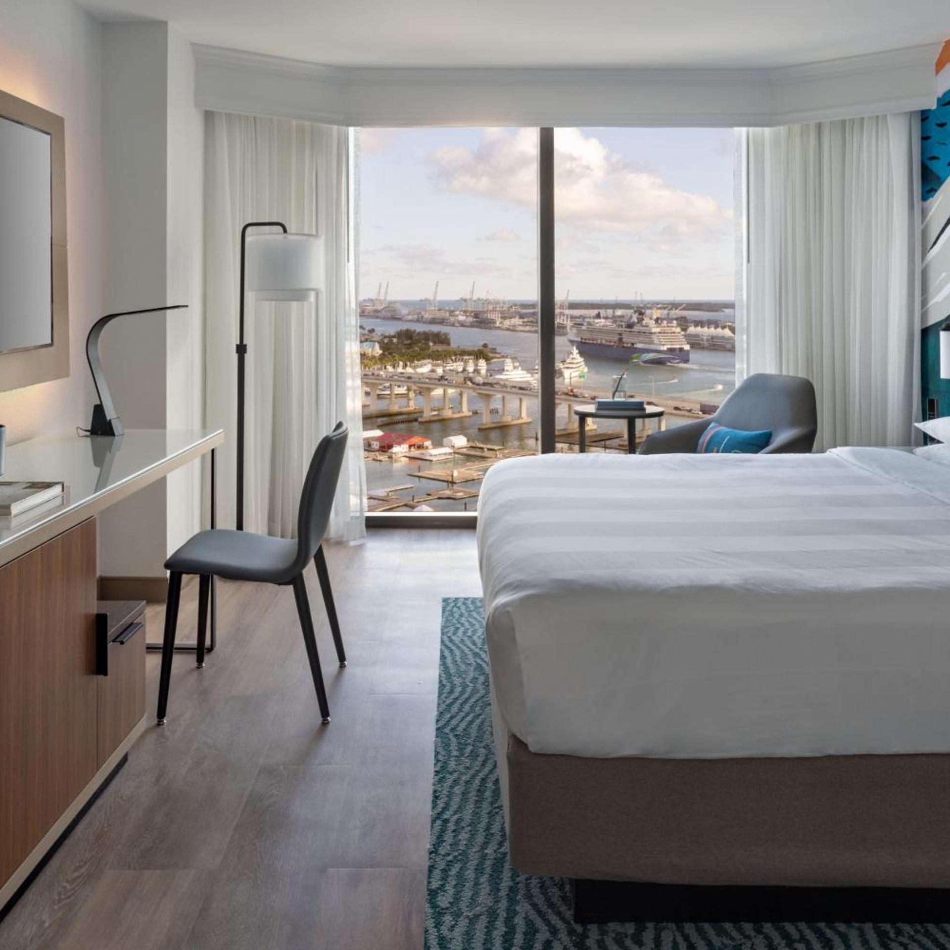 1 Bedroom, Vice President, Suite, Bay View