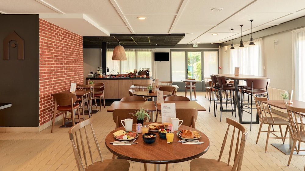 Hotel Campanile Le Havre Nord Montivilliers 27/44