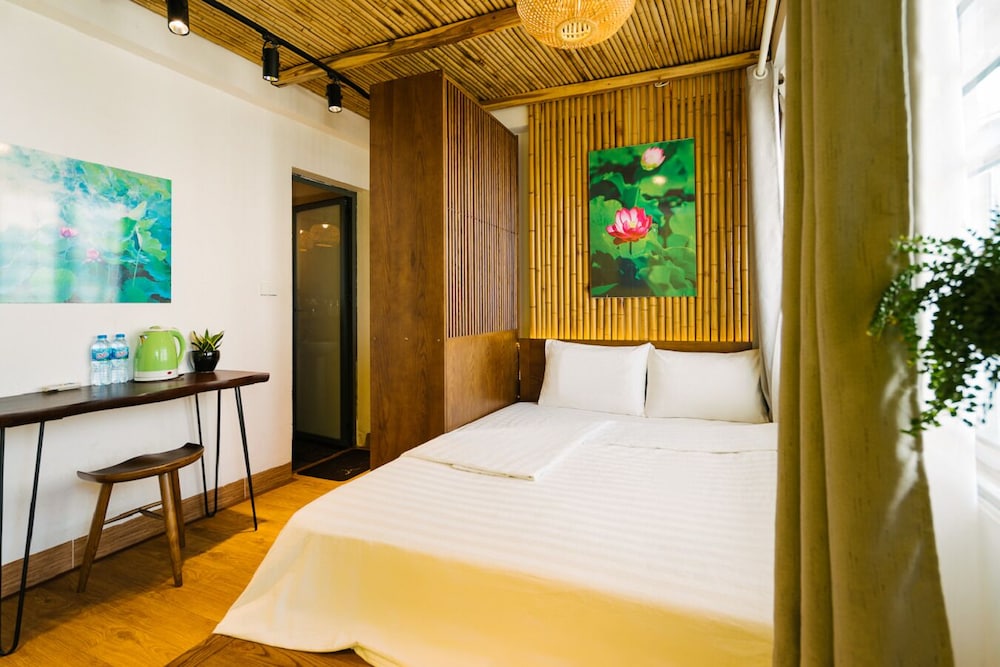 DESIGN, DOUBLE BED, LAKE VIEW