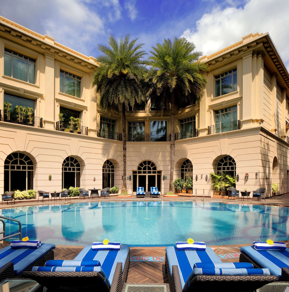 Radisson Blu Hotel & Suites GRT Chennai in CHENNAI (MADRAS)