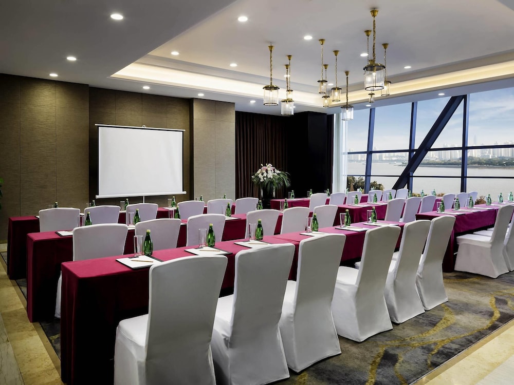 Pullman Wenzhou 36/49