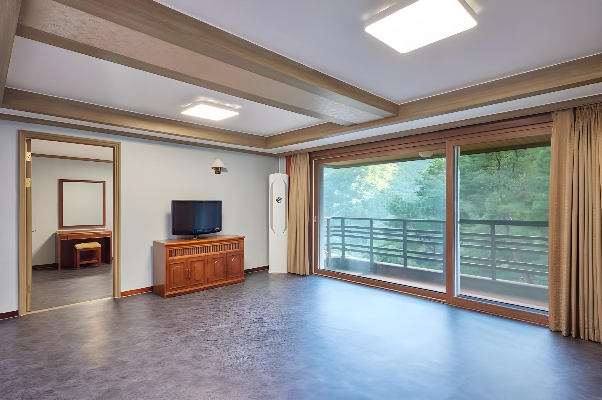 Grand, Family, Single Bed, 35 Pyeong