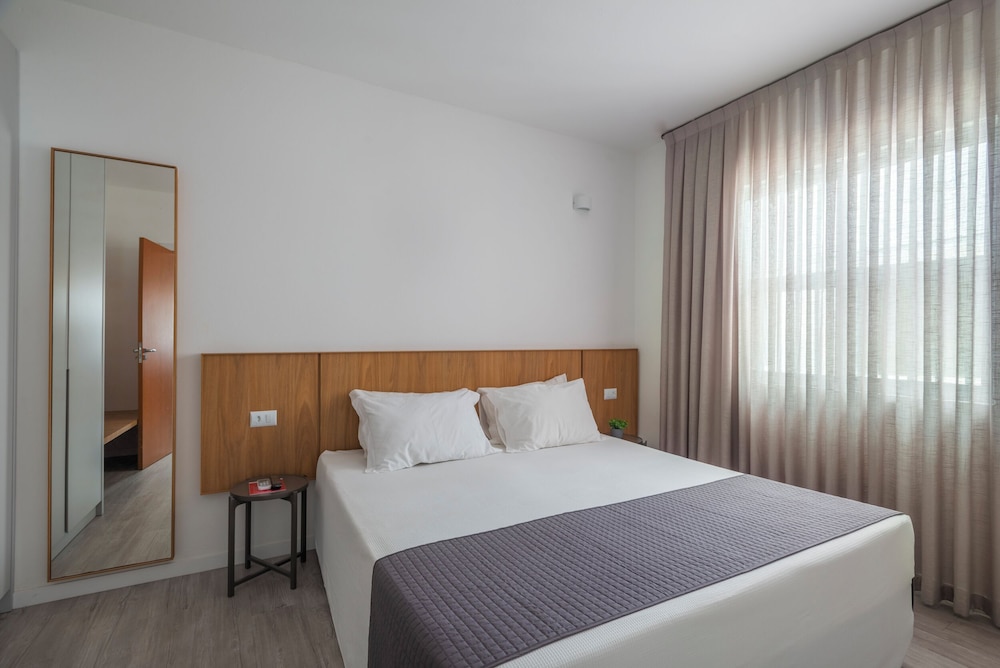 Melo Hotel 20/70