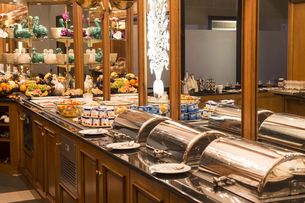 Le Grand Hotel & Spa Et Son Chalet 12/31