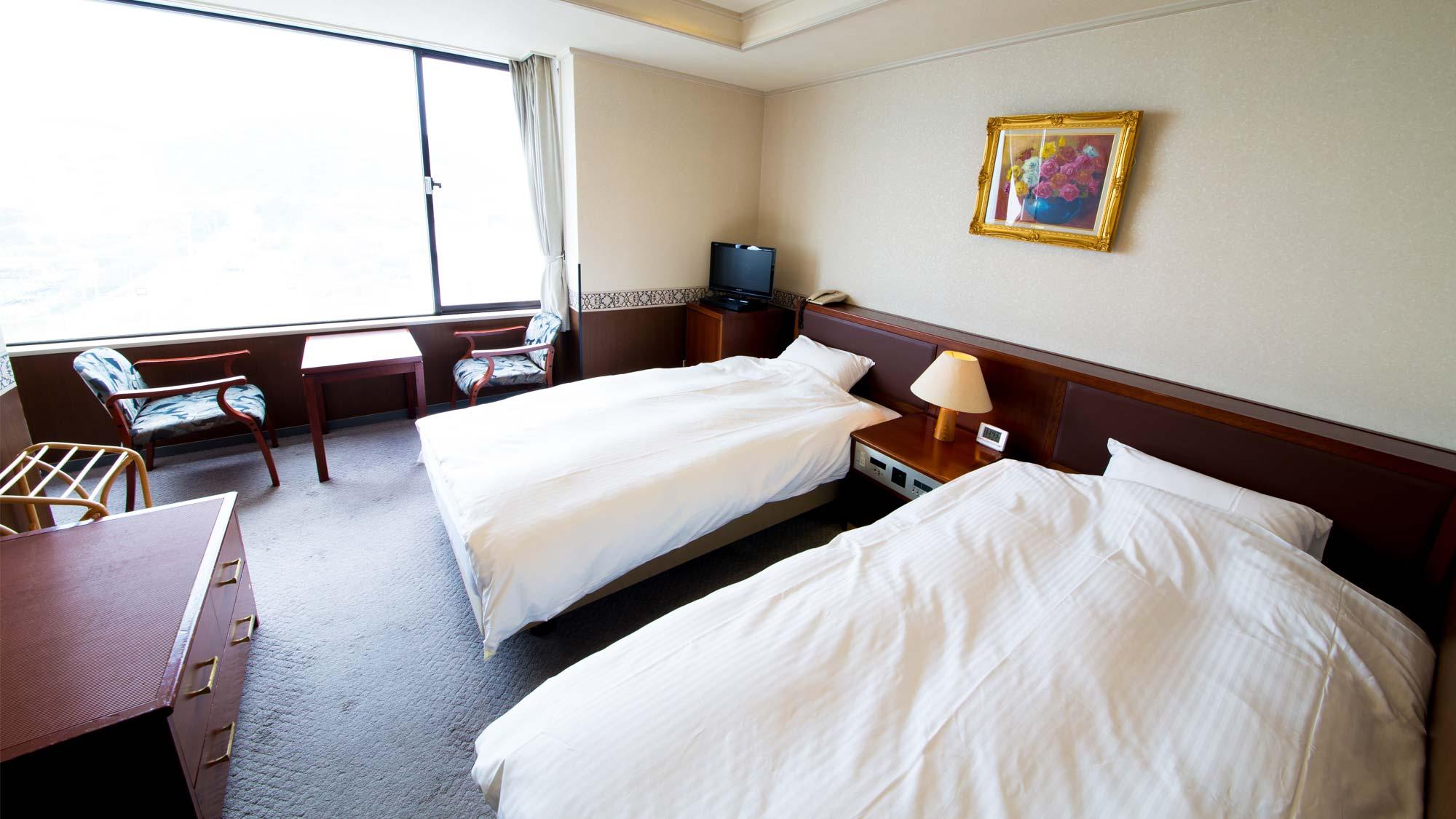Western, Economy, Twin Beds
