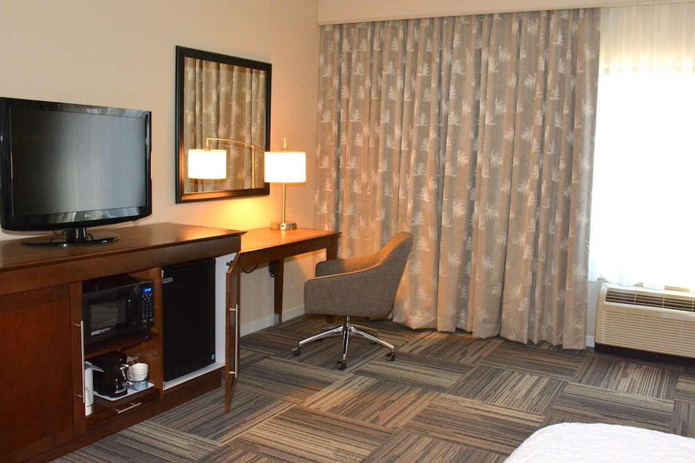 Hampton Inn Grand Junction Downtown/Historic Main Street 17/38
