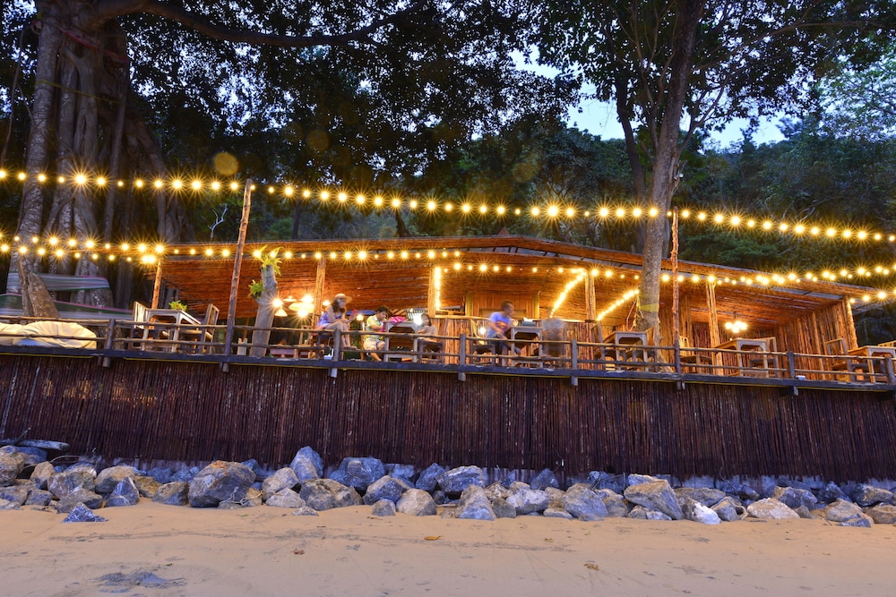Koh Jum Ocean Beach Resort 32/50