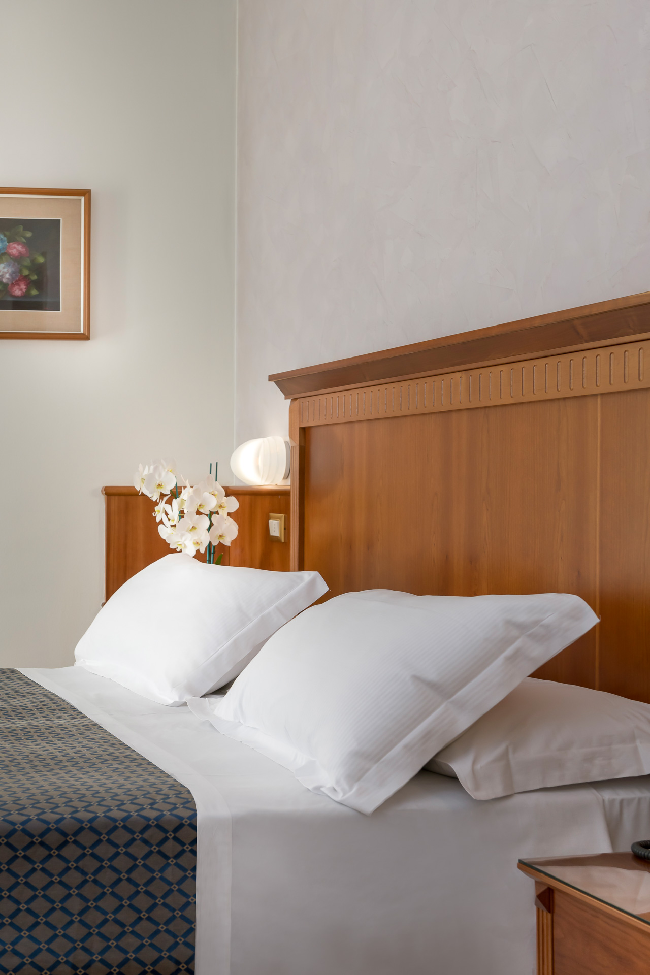 Room, 2 Beds, City View