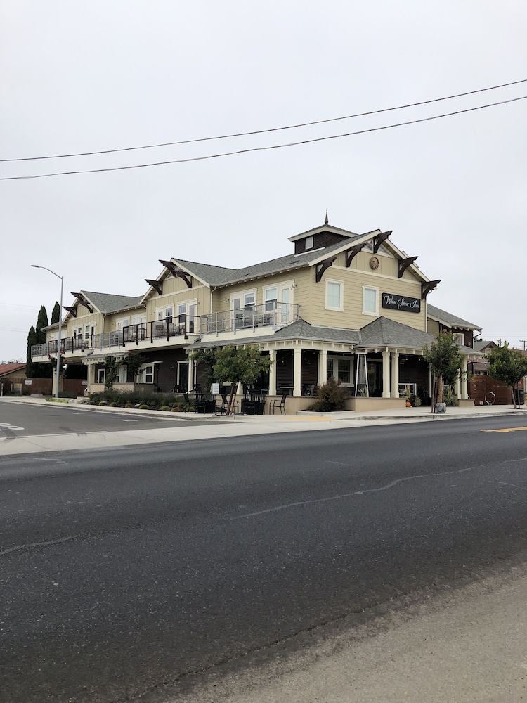 Wine Stone Inn 7/64