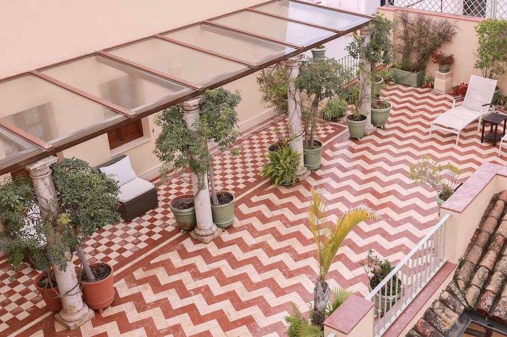Hotel Boutique Casa Romana 54/76