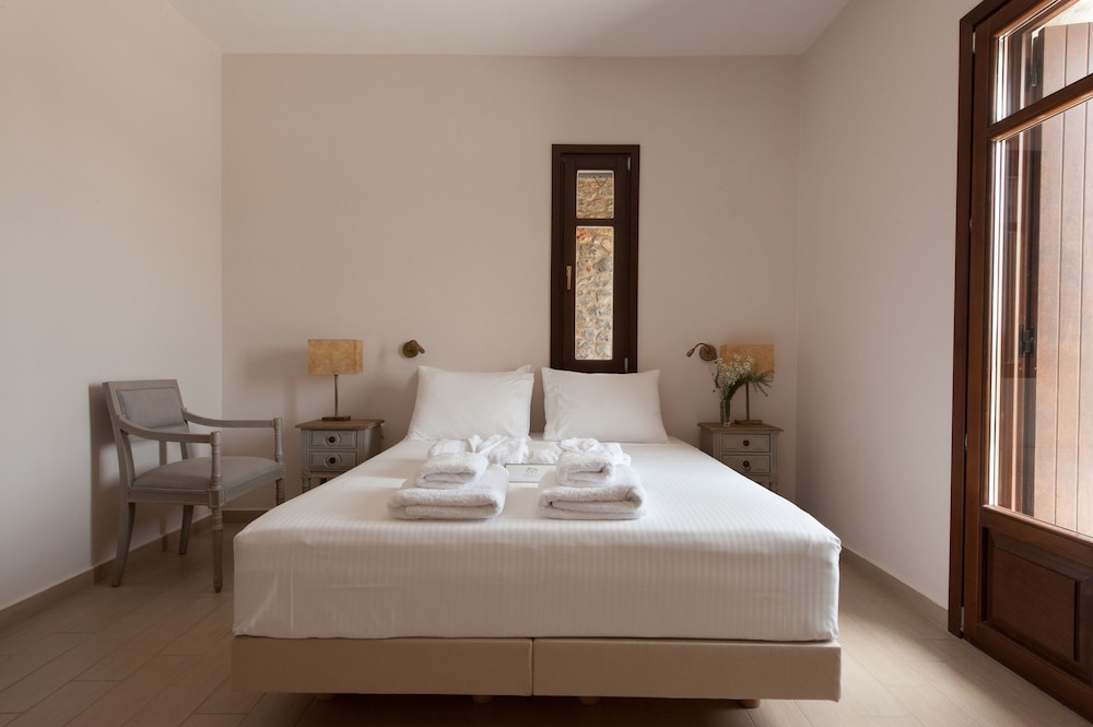 Kamares Villa 45/69