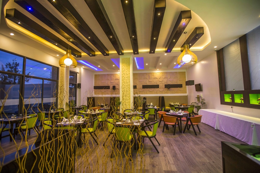 Swiss-Belinn Nairobi 40/50