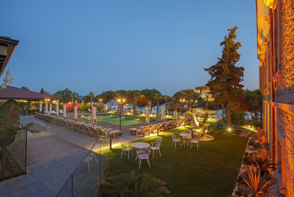 Cunda Despot Evi 43/48