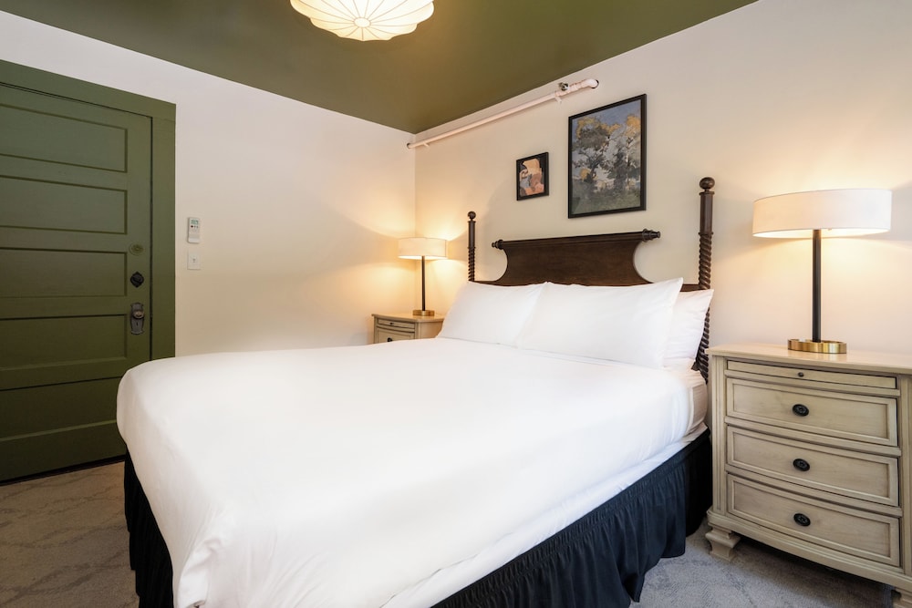 Rookwood Inn 9/50