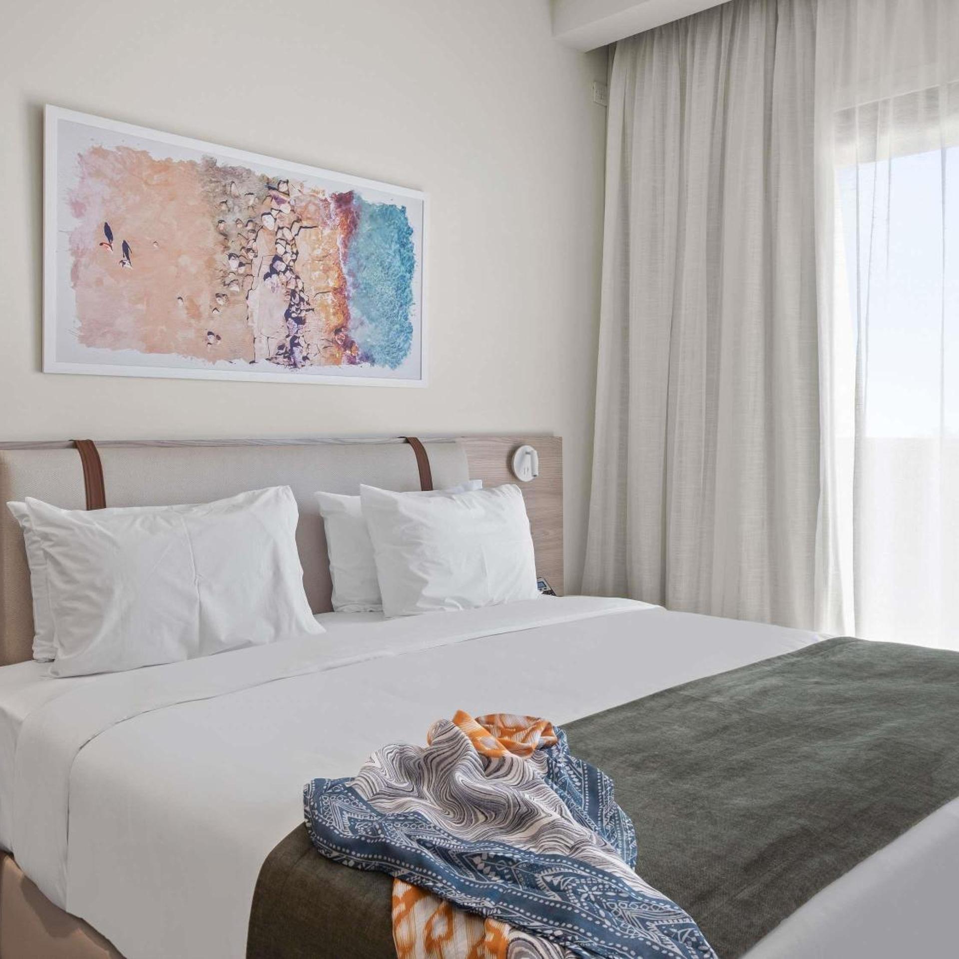 SUPERIOR, DOUBLE BED, SOFA, BALCONY
