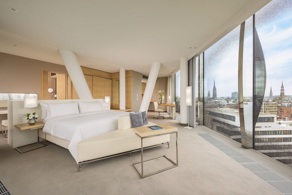 THE WESTIN HAMBURG 25/72