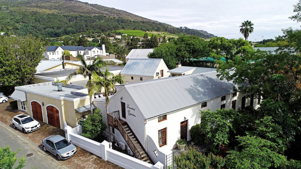 Lemoenkloof Guest House 2/50