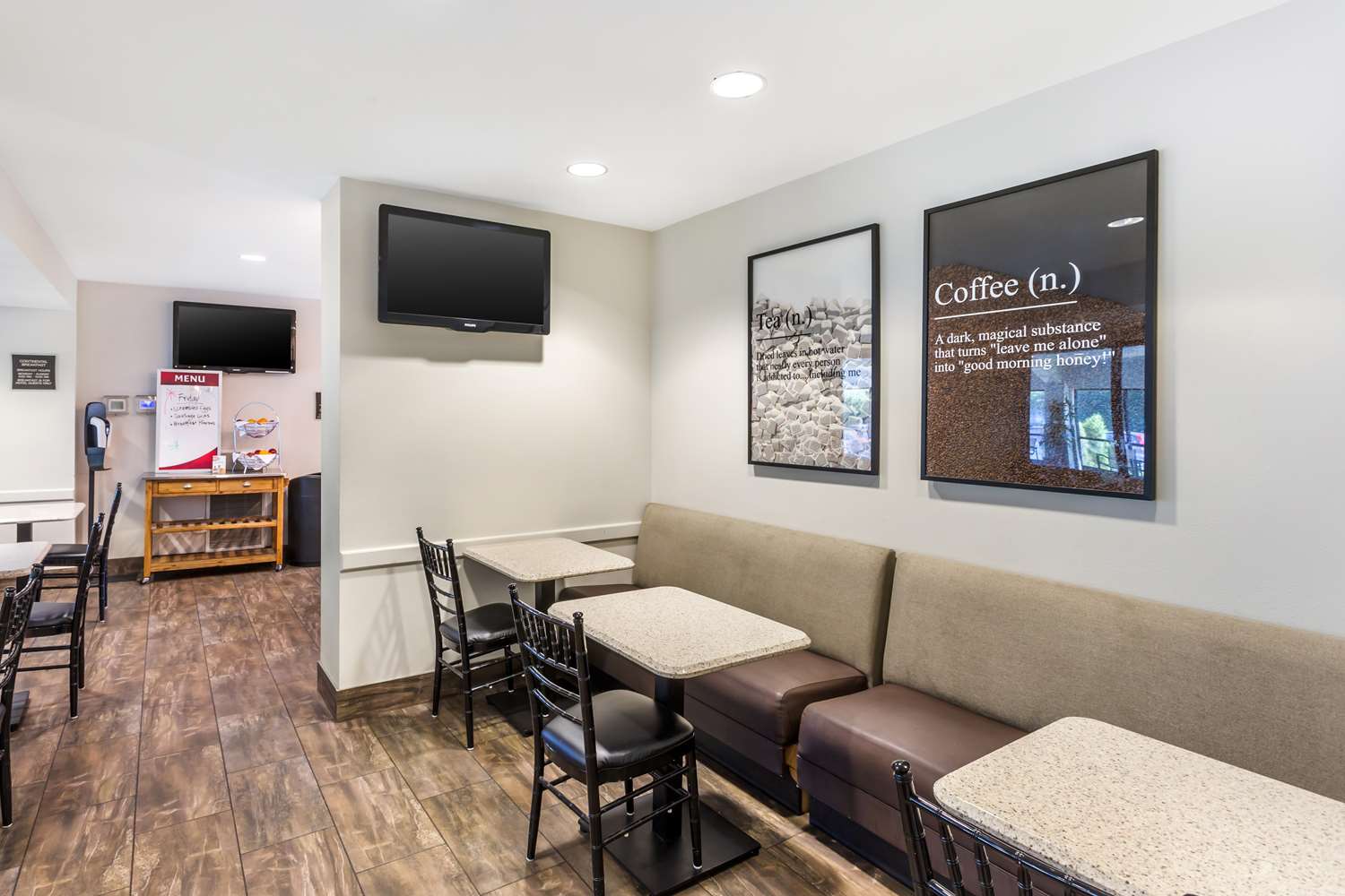 Best Western Plus Cotton Tree Inn 24/44