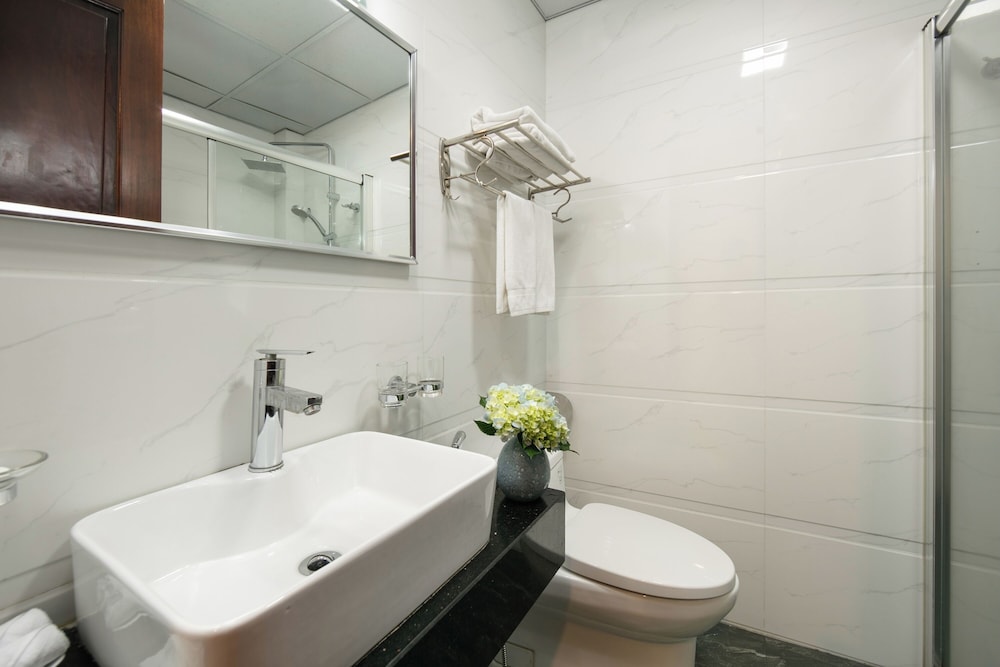 The West Hotel & Spa 46/50