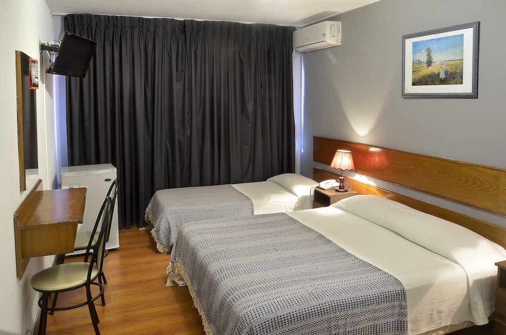Hispano Hotel 10/63