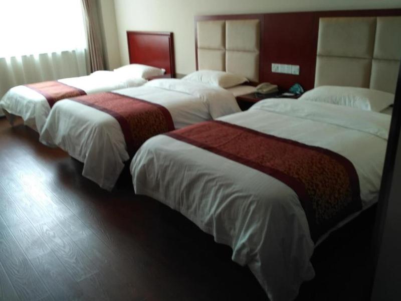 GreenTree Inn HeiBei Tangshan Nanhujindi Business Hotel 29/52