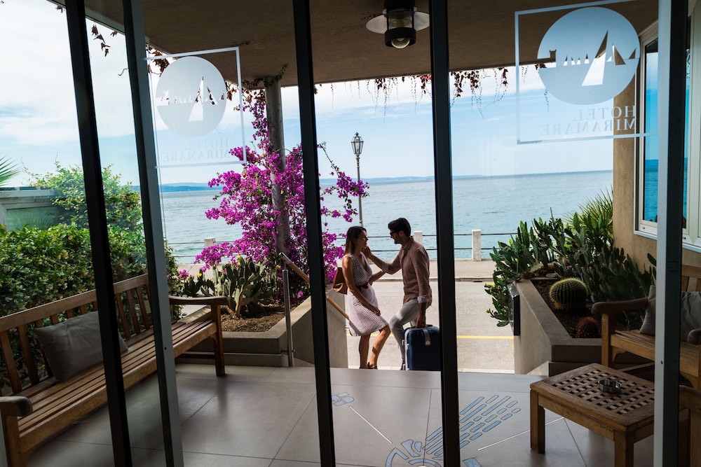 Miramare Hotel 46/72
