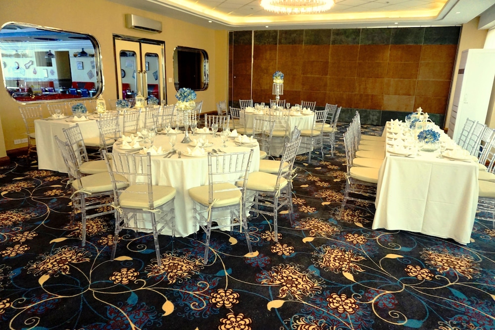 Central Park Reef Resort 34/50