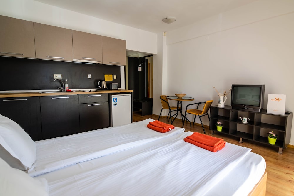 Step Hotel 19/45