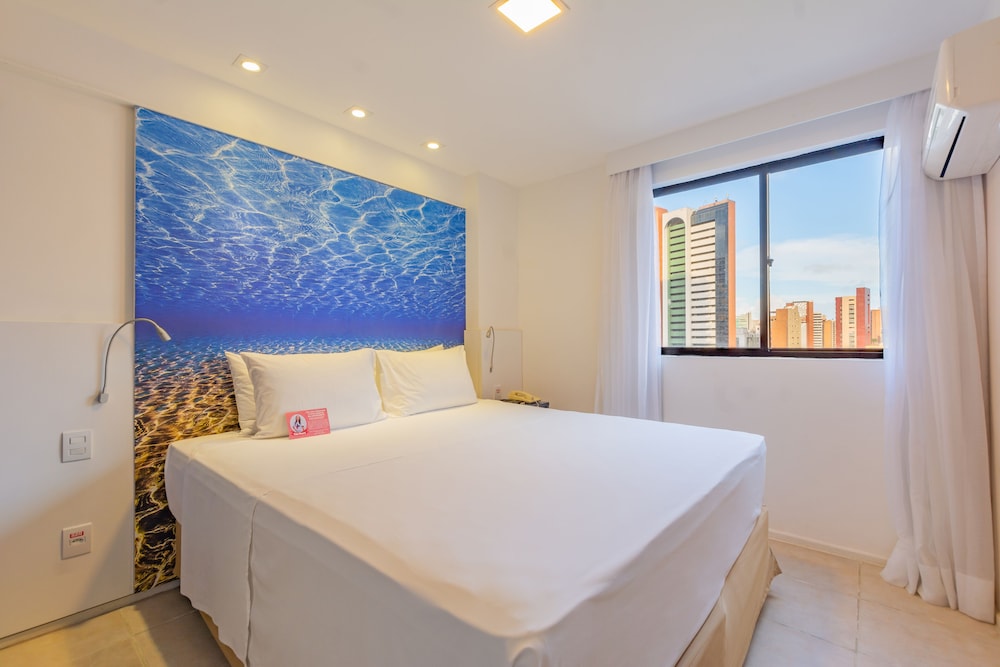 Mercure Fortaleza Meireles Hotel 24/75