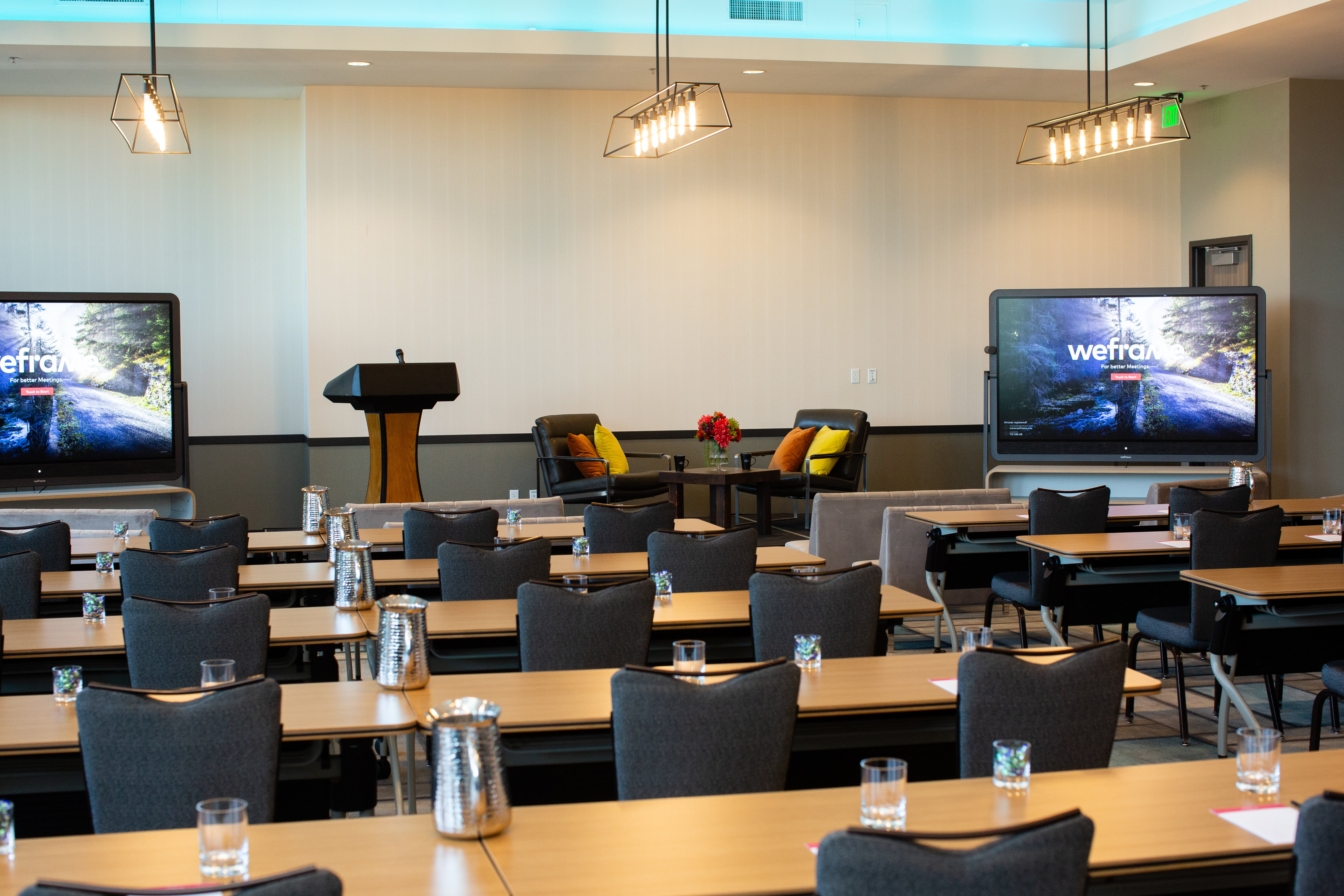 Hotel Indigo Seattle Everett Waterfront 50/61