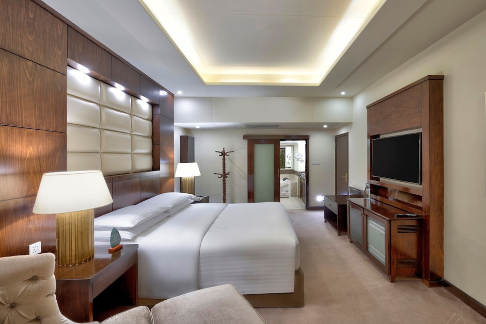 Royal, Suite, King Bed