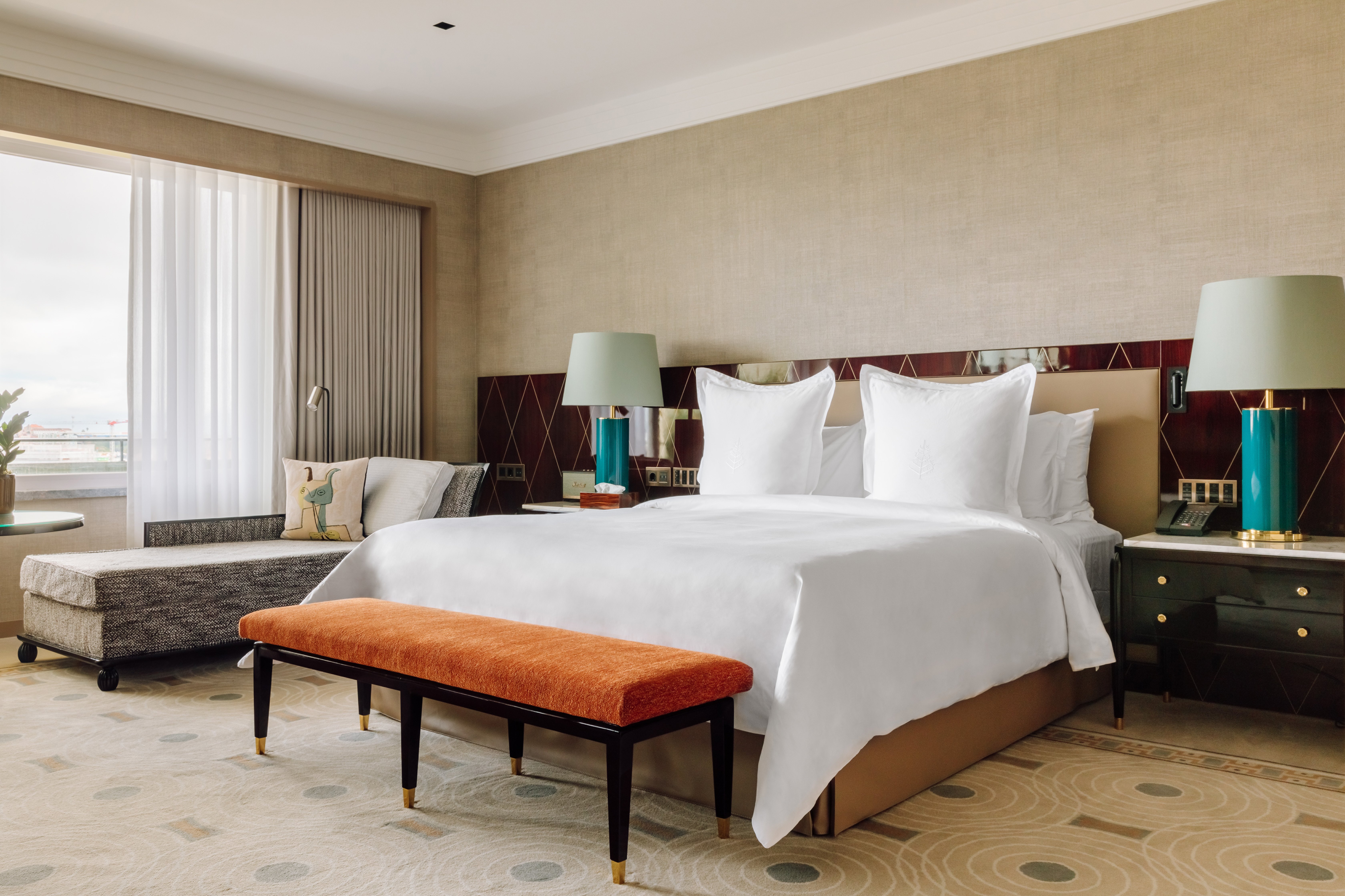 DELUXE, TWIN BEDS, PARK VIEW