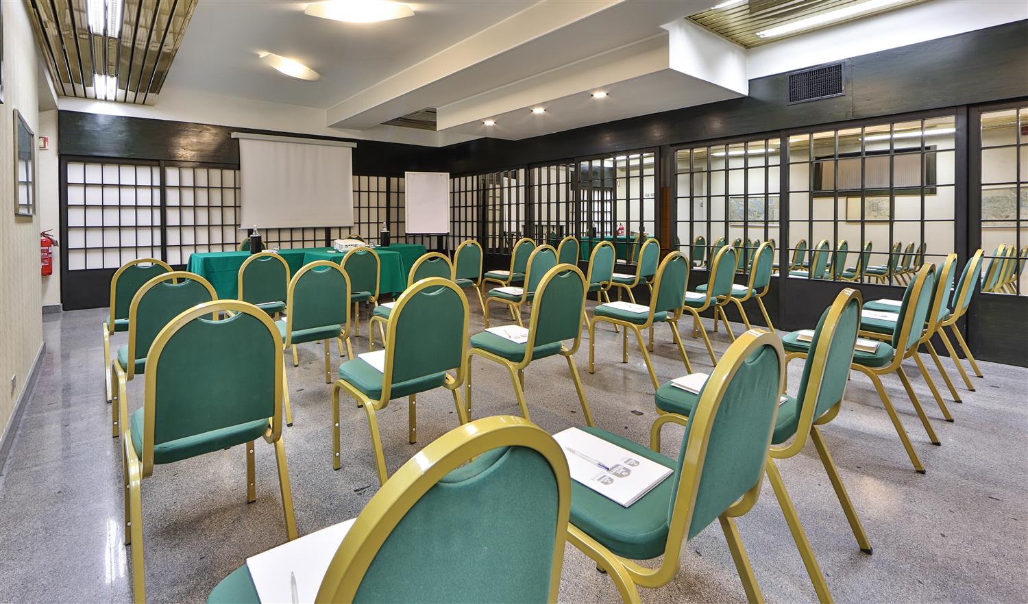 Hotel Astoria, Sure Hotel Collection by Best Western 34/38