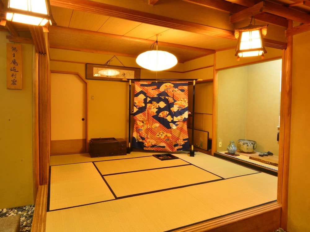 Kumanoyu Hotel 31/52